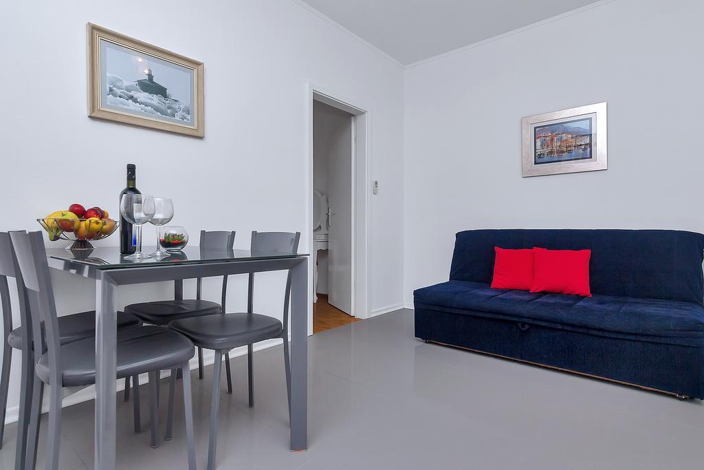 Apartments Smiljka マカルスカ エクステリア 写真